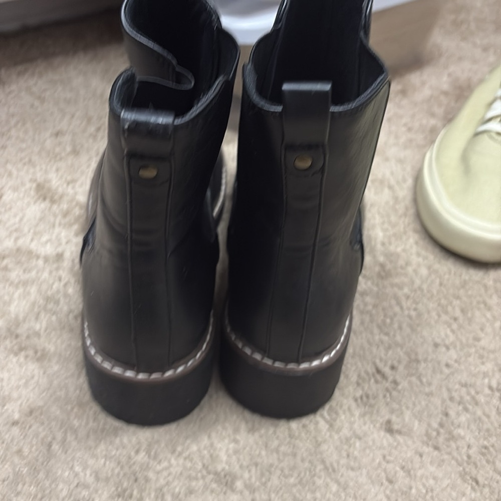 Chelsea Boot Women (11) - Picture 4 of 4
